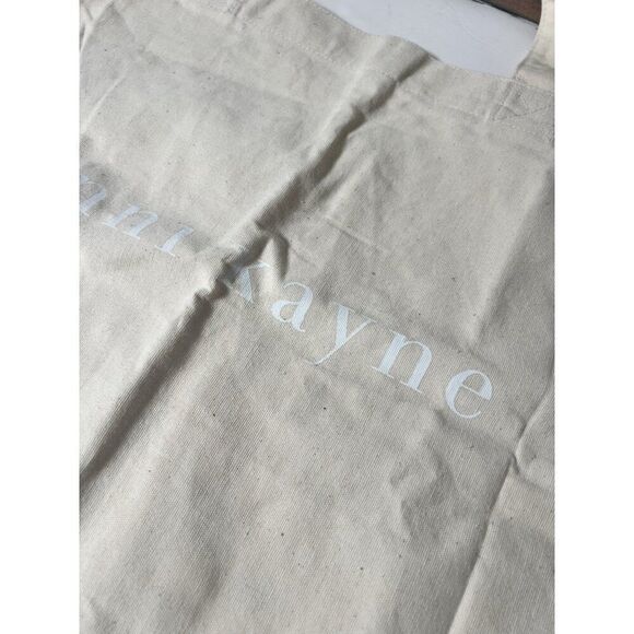 New Jenni Kayne Canvas Tote 23 X 15 X 6 - Picture 2 of 7